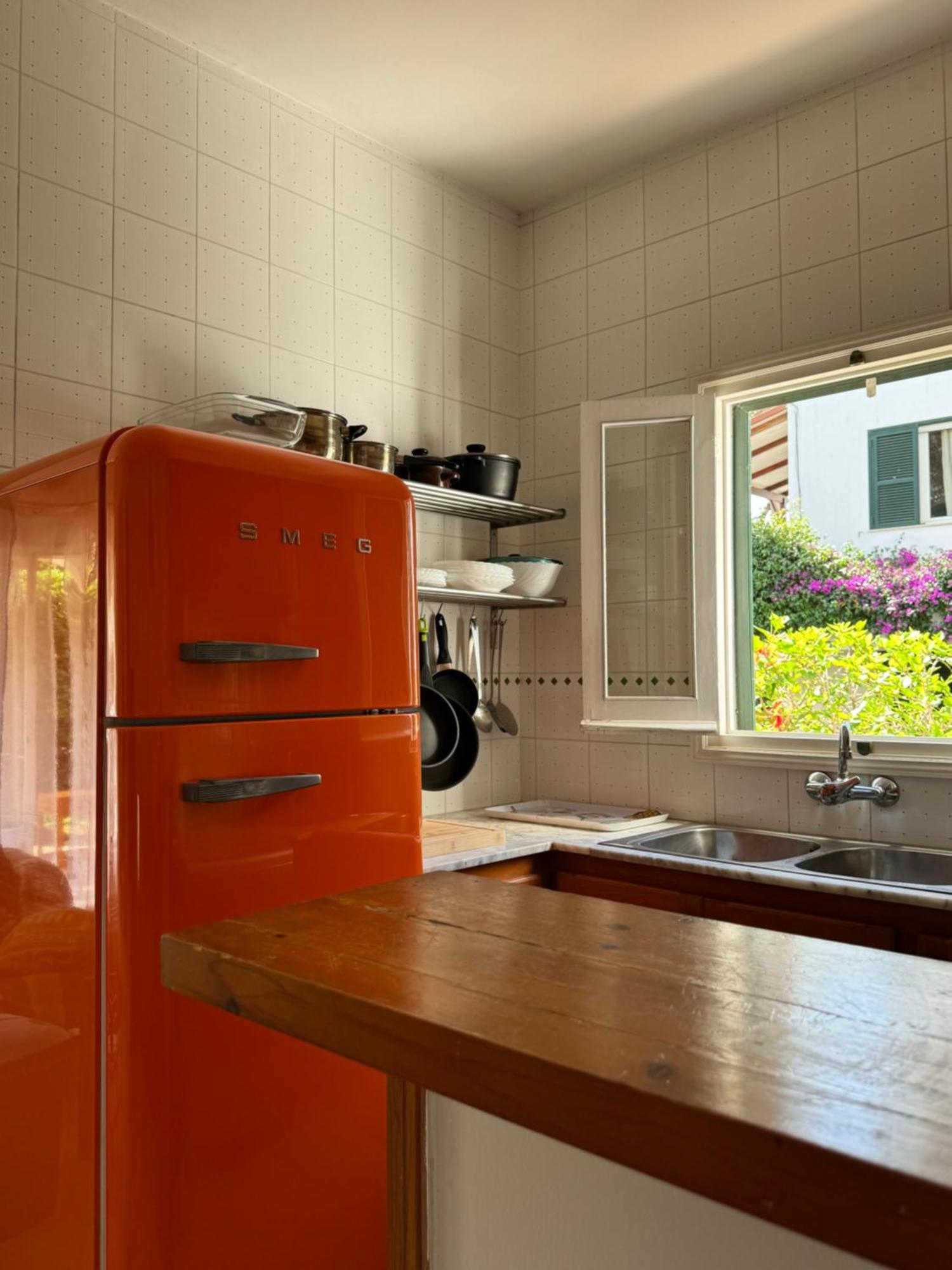 Apartment With Garden And Swimming And Beach Кала-Бланка Екстер'єр фото